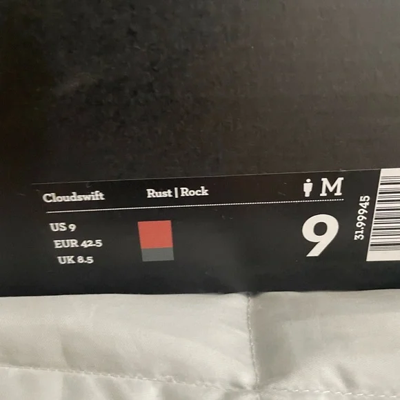 On Running Orange and White Cloudswift running shoes - Picture 3 of 3